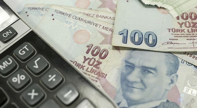 TÜİK'e göre ekonomi büyüyor: Yılın ilk çeyreğinde büyüme beklentiyi aştı