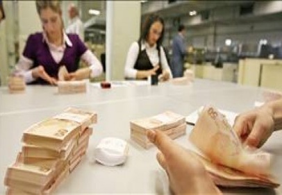 Tüketici kredileri, 210 milyar 404 milyon TL düzeyine ulaştı