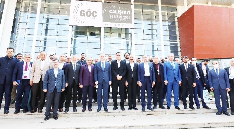 Tüketmek yerine üretmek esas alındığında başarı gelir