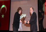 Tuluyhan Uğurlu piyano ziyafeti çekti