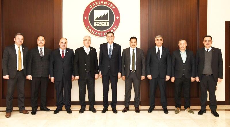 Tüm dünyada işletmelerin üretim yaparken yeşil dönüşüm şartlarına uyması önemli