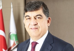 Tüm sağlık camiamıza özverili çalışmalarından ötürü minnettarız