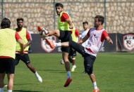 Tüm sporcular antrenmana katılıyor