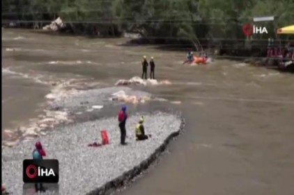 Tunceli&#039;de Dünya Rafting Şampiyonası heyecanı devam ediyor