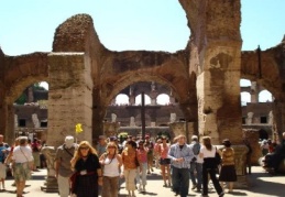 Turist rehberleri örgütlendi