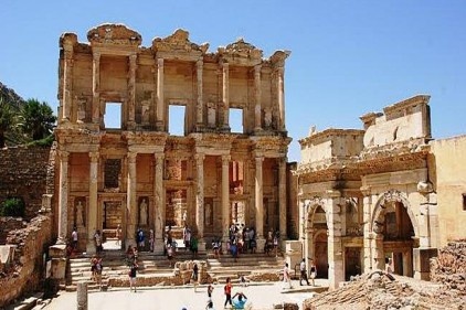 Turizm geliri yılın üçüncü çeyreğinde yüzde 37,6 arttı