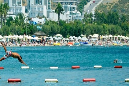 Turizm geliri yüzde 22,8 arttı