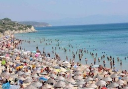 Turizm geliri yüzde 35,6 azaldı