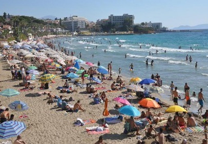 Turizmde yeni hedef pazarları mutlaka oluşturmamız lazım