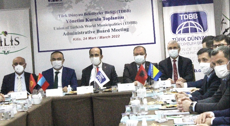 Türk dünyasının belediye başkanları Kilis'te toplandı