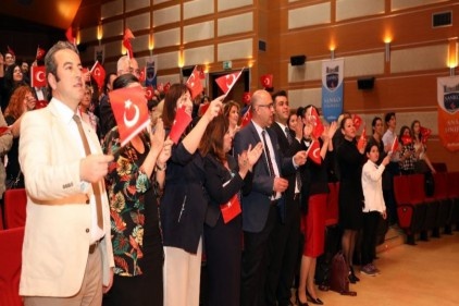 Türk edebiyatının unutulmaz şairleri seslendirildi