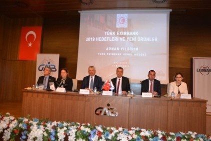 Türk Eximbank GAİB&#8217;de yeni ürünlerini tanıttı 