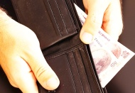 Türk-İş: Açlık sınırı 2 bin 562, yoksulluk sınırı 8 bin 638 lira