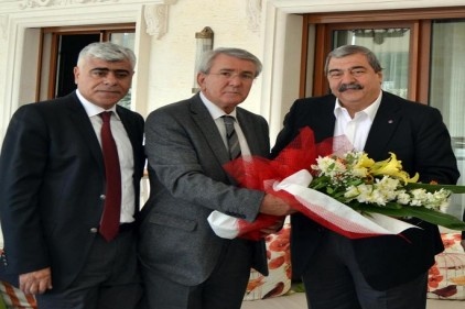 Türk-İş Genel Başkanı Ergün Atalay, Konukoğlu&#8217;nu ziyaret etti