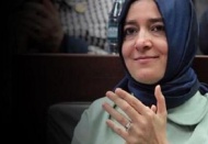 Türk kadını adam gibi ölmesini çok iyi bilir 