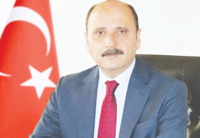 Türk kadını, uygar ve gelişen ülkemizin temel dokusudur