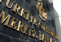 Türk Lirası “tökezledi”