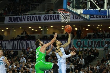 Türk Telekom Spor Kulübü, Dinamo Sassari&#8217;yi 64-56 yenerek, turnuvada 2&#8217;de 2 yaptı