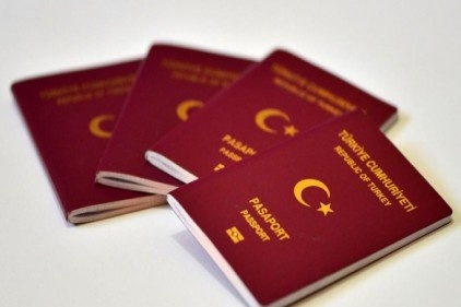 Türk vatandaşlığına geçişin mali kriterleri düşürüldü