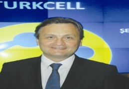 Turkcell gazetecileri Şebeke Kontrol Merkezi’nde ağırladı