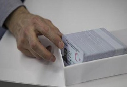 Türkiye çipli kimliklere hazırlanıyor