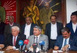 “Türkiye çok kötü yönetiliyor Türkiye’nin geleceği karanlık”