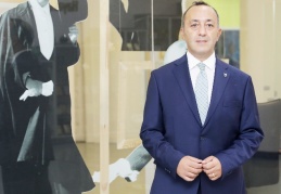 Türkiye Cumhuriyeti’nin doğum günü olan Cumhuriyetimizin 98’inci yılını kutluyoruz