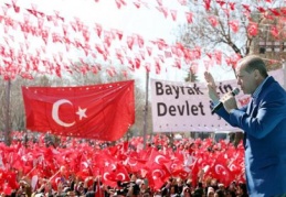 Türkiye demokrasi ile yönetiliyor herkes tercihinde hür ve özgürdür