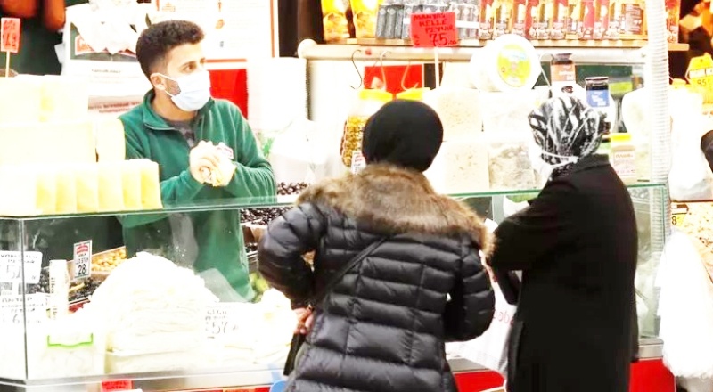 Türkiye Eğilimleri Araştırması: 2021'de ekonomik durumum kötüleşti diyenlerin oranı yüzde 55,4