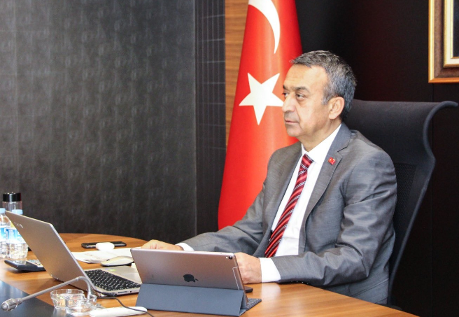 Türkiye günlük 50 milyon maske üretim kapasitesine sahip