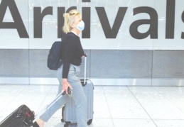 Türkiye, İngiltere'nin 'kırmızı seyahat listesi'nde kalmaya devam etti