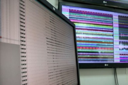 Türkiye-İran sınırında iki deprem meydana geldi