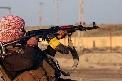 Türkiye, IŞİD ile Kürt milisi arasında kaldı