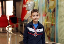 Türkiye Küçükler – Yıldızlar Satranç Turnuvası”na katıldı