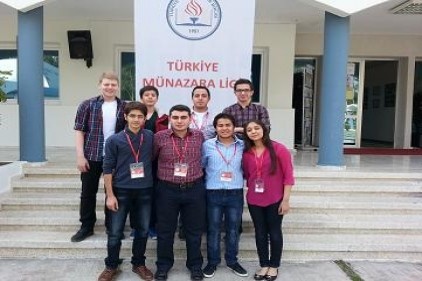 Türkiye Münazara Ligi Bölge elemelerinde tur atladılar