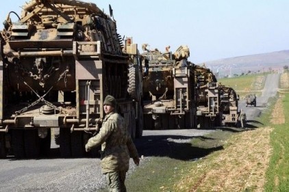 Türkiye sınırlarında kaosla yıllarca duramaz ve bu yükü çekecek başka bir ülke de yoktur