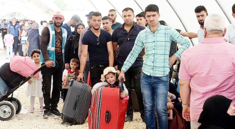 Türkiye, Suriyeli mültecileri zorla İdlib'e gönderiyor