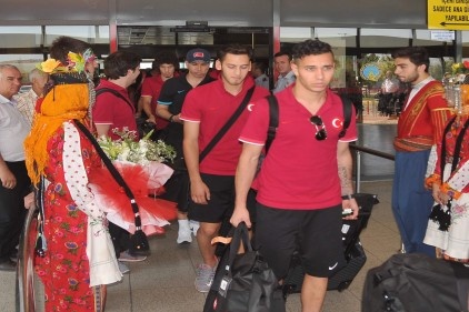 Türkiye U20 Milli Takımı, Gaziantep&#8217;e geldi