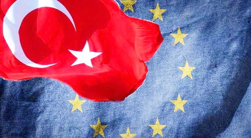 Türkiye vergi bilgilerini paylaşmazsa AB'nin 'kara listesine' alınacak