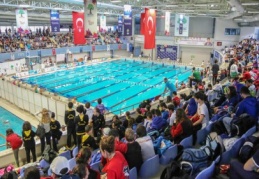 Türkiye Yüzme Federasyonu yetkilileriŞehitkamil Belediyesi’ne teşekkür etti