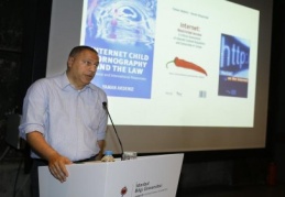 “Türkiye’de 90 bin siteye erişim yasağı var”