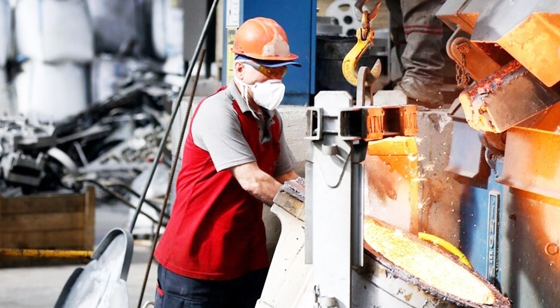 Türkiye'de 15,9 milyon işçinin 2,2 milyonu sendikalı