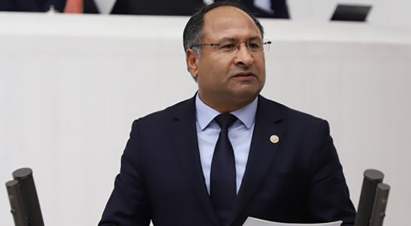 Türkiye’de, aileleriyle birlikte yaklaşık 4 milyon kişi madde bağımlılığı ile mücadele ediyor