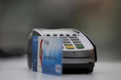 Türkiye&#039;de cüzdan başına 2 kredi kartı düşüyor