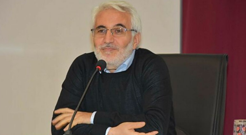 Türkiye’de değerler erozyonu yaşanıyor