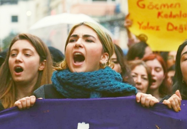 Türkiye’de erkekler Türkiyeli olmayan on beş kadını ve bir kız çocuğunu öldürdü