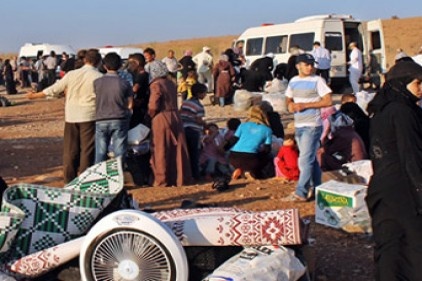 Türkiye&#8217;de kurulan radyolar Esad rejimine muhalefet ediyor