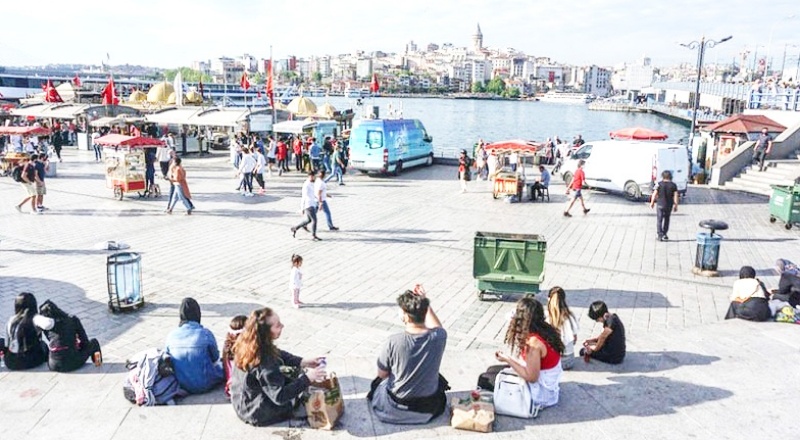 Türkiye’de milyonlarca genç ve çocuk, eğitim sisteminin dışında