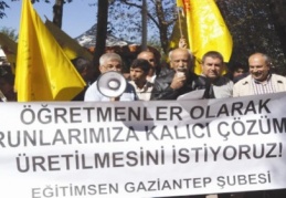 Türkiye`de öğretmenler hak ettiği ilgi ve değeri görmüyor