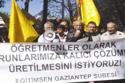 Türkiye`de öğretmenler hak ettiği ilgi ve değeri görmüyor